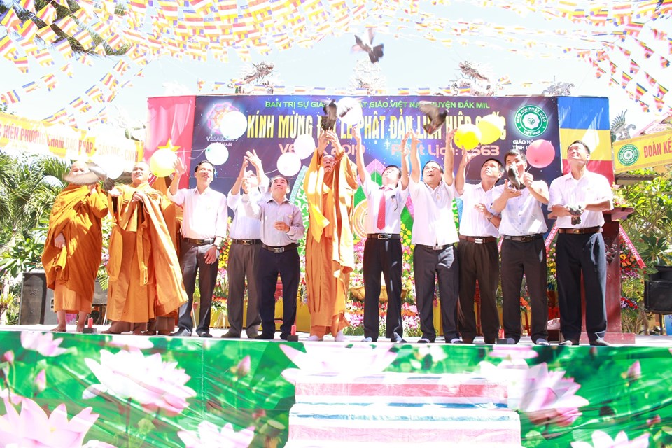 Ban trị sự Phật giáo huyện Đắk Mil Kính Mừng Phật Đản Vesak 2019